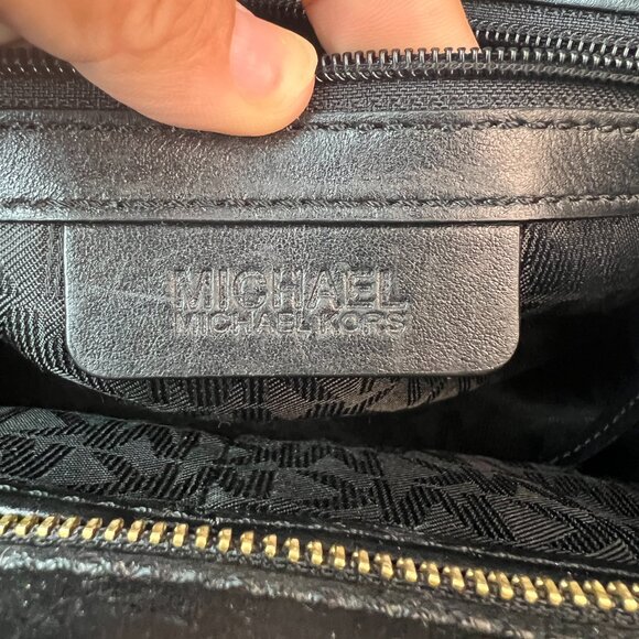 Michael Kors Selma Chevron Satchel Black Leather Tote Top Handle Handbag Bag - Picture 6 of 6